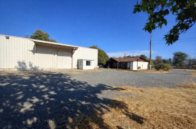 Amplio Terreno Comercial – Rosario