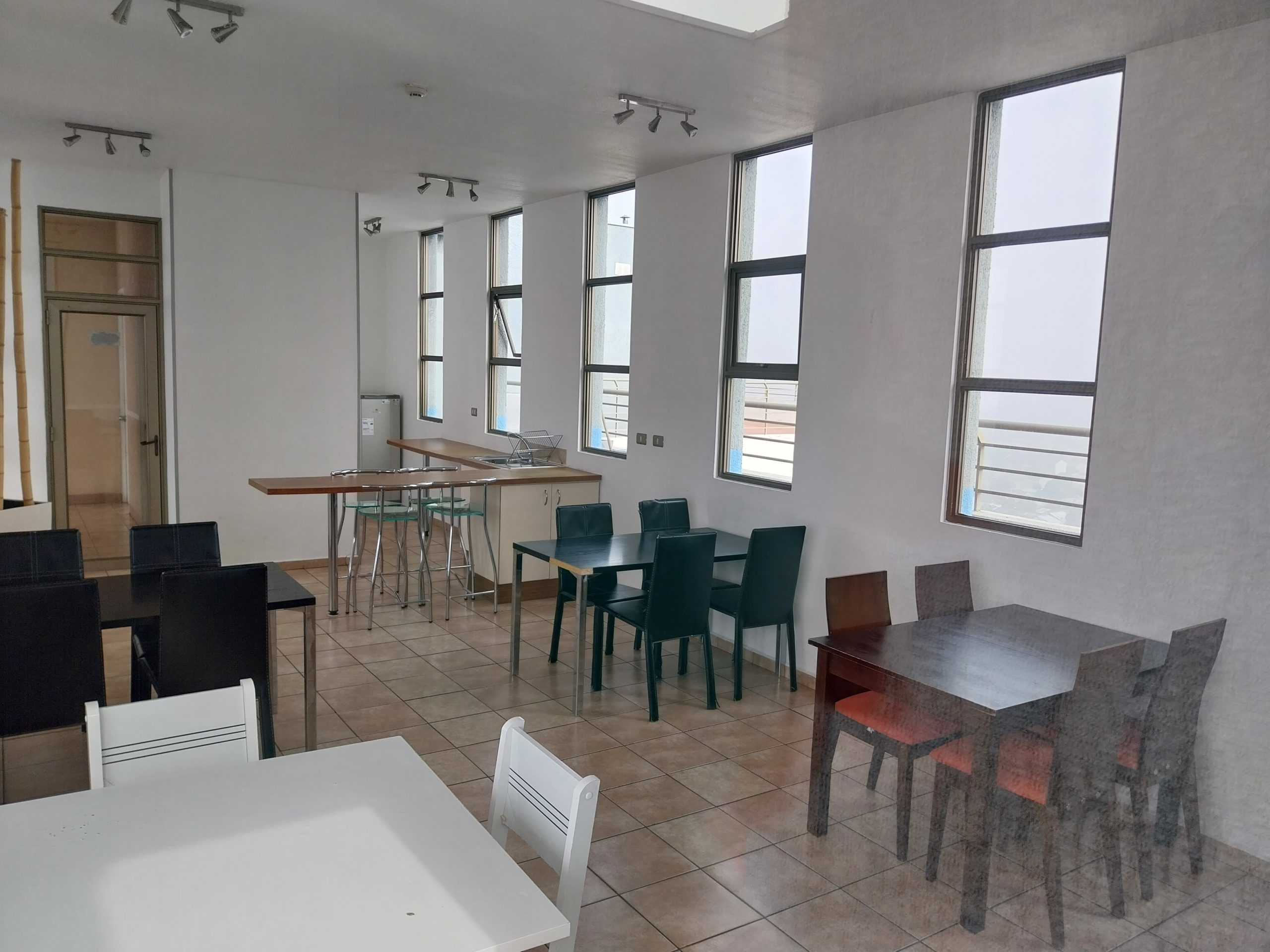 Salon Edificio (2)